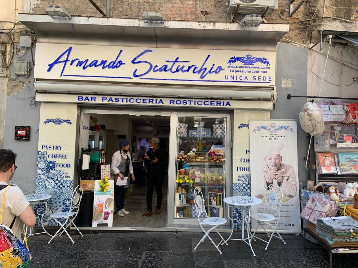 Centro Storico Napoli La Casa Di Ciro Villa Bagian luar foto